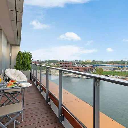 Апарт-отель Brabank Riverside Premium & Free Parking By Downtown
