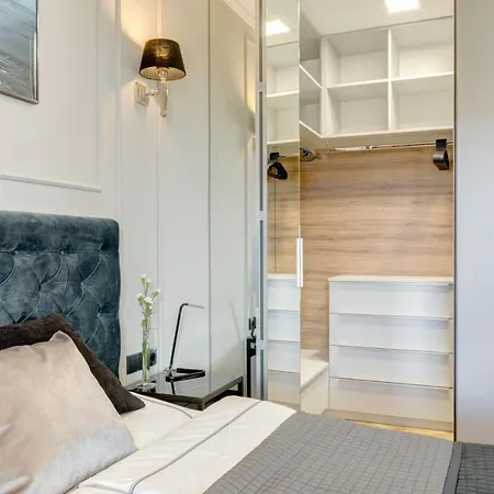 Brabank Riverside By Downtown Apartament