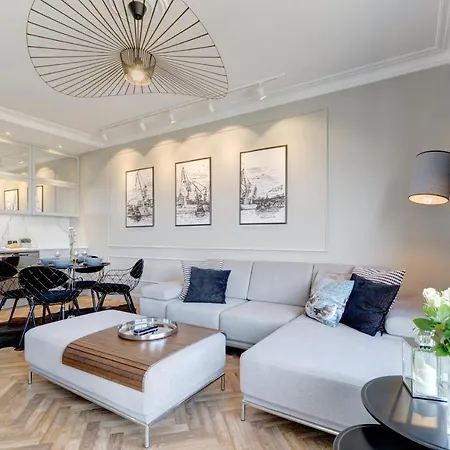 Апарт-отель Brabank Riverside Premium & Free Parking By Downtown Гданьск