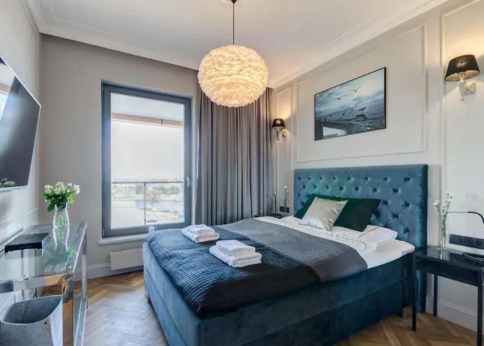 Apartmanhotel Brabank Riverside Premium & Free Parking By Downtown 4*