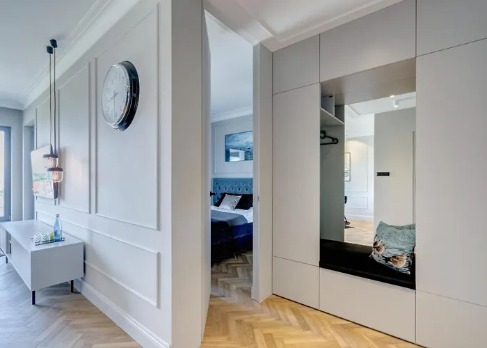 Brabank Riverside Premium & Free Parking By Downtown 4* Gdańsk